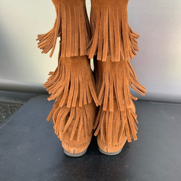 Minnetonka tall  boots - Picture 3 of 5